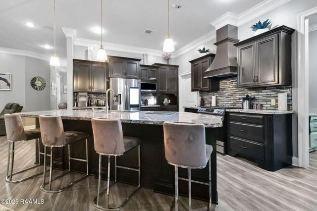 205 Lo Saab Cove, Lafayette, LA 70506