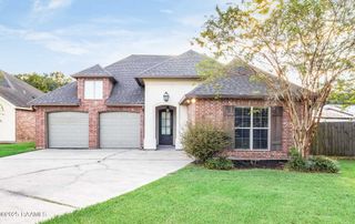 205 Lo Saab Cove, Lafayette, LA 70506