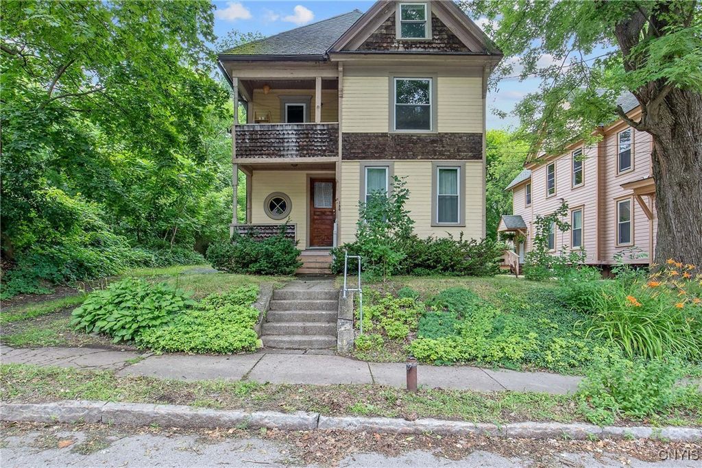 136 Bassett Street, Syracuse, NY 13210