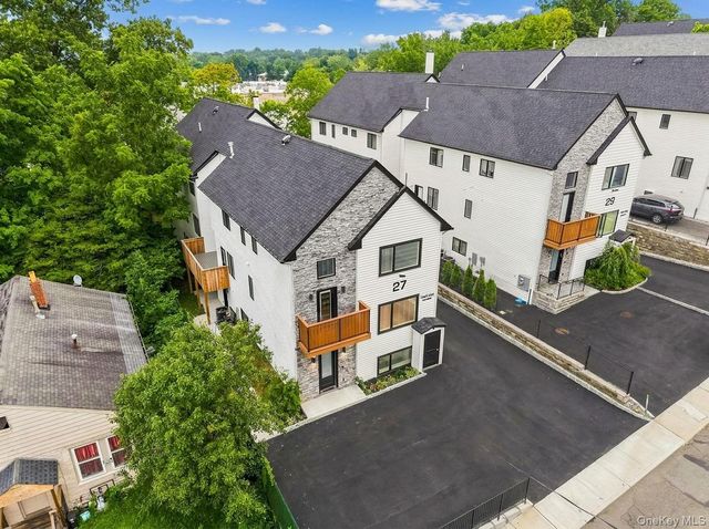 27 Ewing Avenue 201, Spring Valley, NY 10977