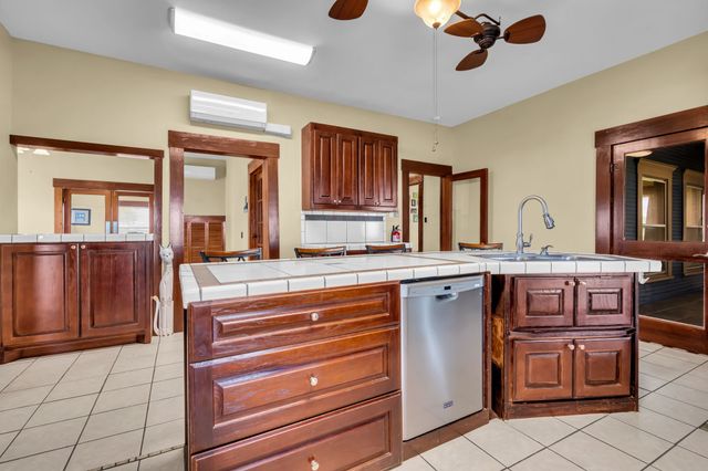2163 Illinois Street, New Fairview, TX 76078