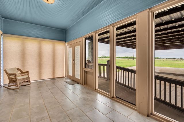 2163 Illinois Street, New Fairview, TX 76078