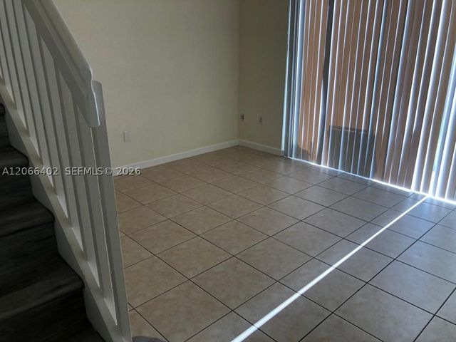 5598 NW 113th Ave -, Doral, FL 33178