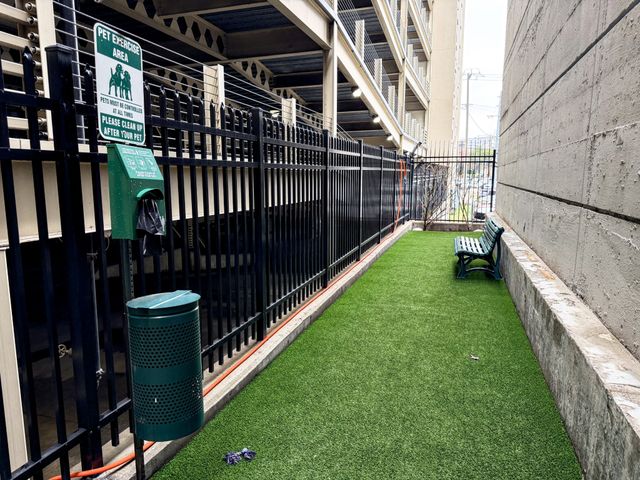 1803 Broadway Apt 125, Nashville, TN 37203