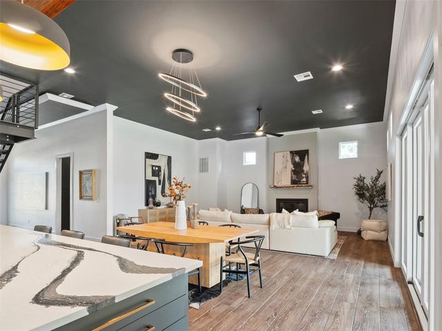 1212 W Wilshire Boulevard, Nichols Hills, OK 73116