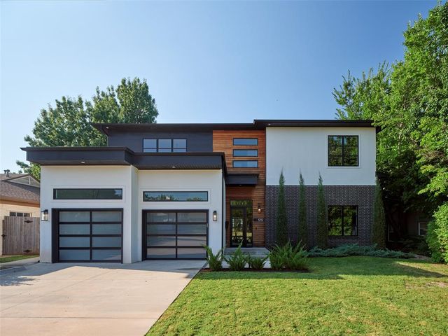 1212 W Wilshire Boulevard, Nichols Hills, OK 73116