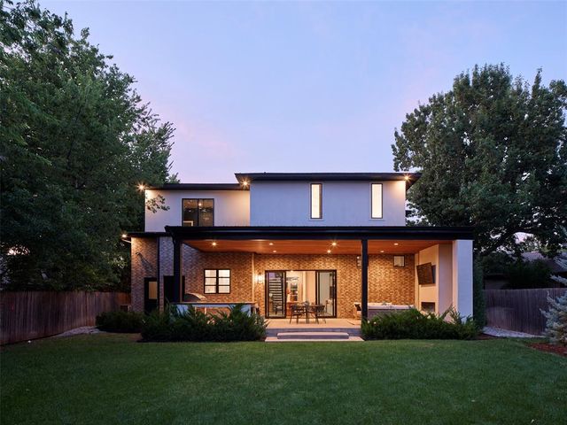 1212 W Wilshire Boulevard, Nichols Hills, OK 73116
