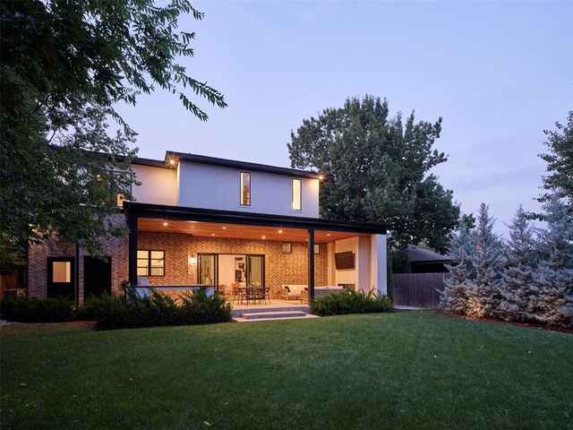 1212 W Wilshire Boulevard, Nichols Hills, OK 73116