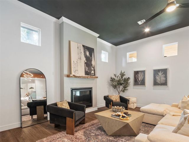 1212 W Wilshire Boulevard, Nichols Hills, OK 73116