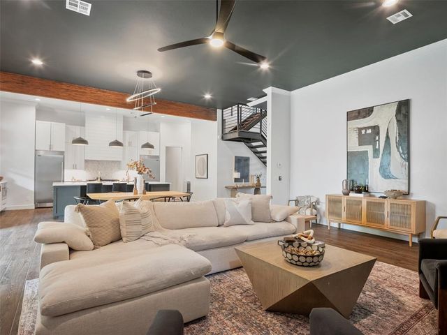 1212 W Wilshire Boulevard, Nichols Hills, OK 73116