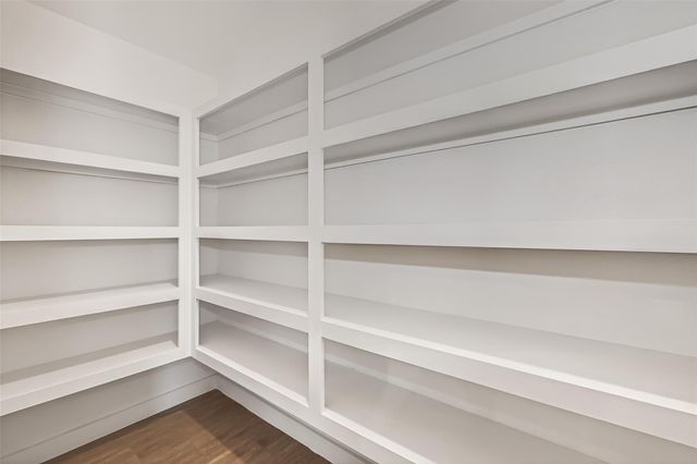 25136 Armagh Road, Hempstead, TX 77445