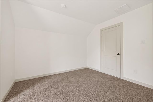 25136 Armagh Road, Hempstead, TX 77445