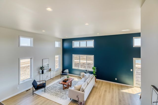 6751 Belding Drive S, Fargo, ND 58104