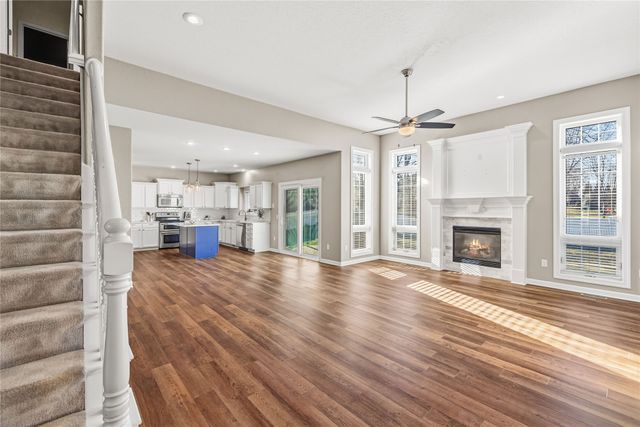 2710 NE Innsbruck Drive, Ankeny, IA 50021