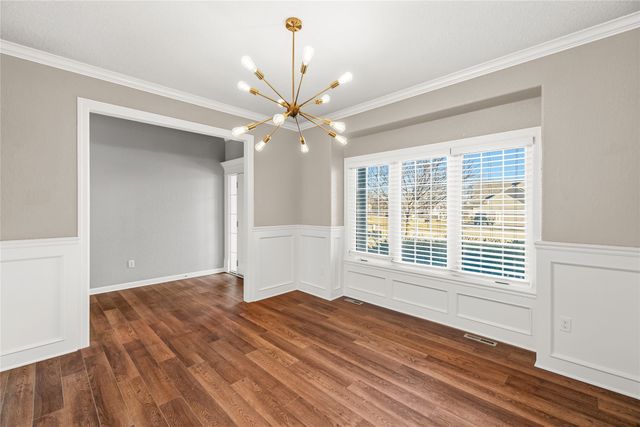 2710 NE Innsbruck Drive, Ankeny, IA 50021