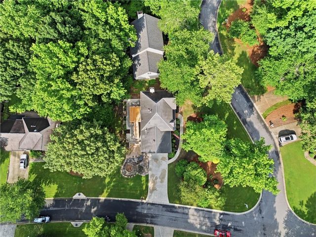 4498 Balmoral Road NW, Kennesaw, GA 30144