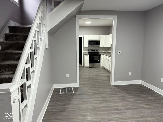 945 W 28th Street, Indianapolis, IN 46208