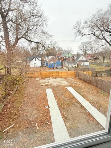 945 W 28th Street, Indianapolis, IN 46208