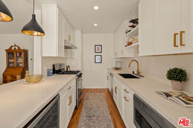 2621 Centinela Avenue 17, Santa Monica, CA 90405