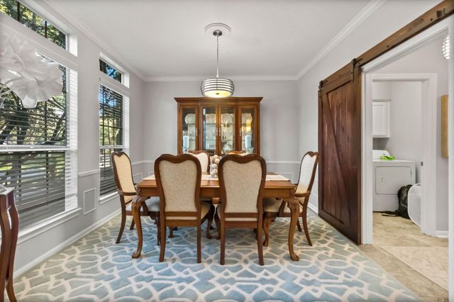 186 W Amberglow Circle, The Woodlands, TX 77381