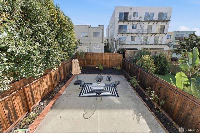 422 45th Avenue 422, San Francisco, CA 94121