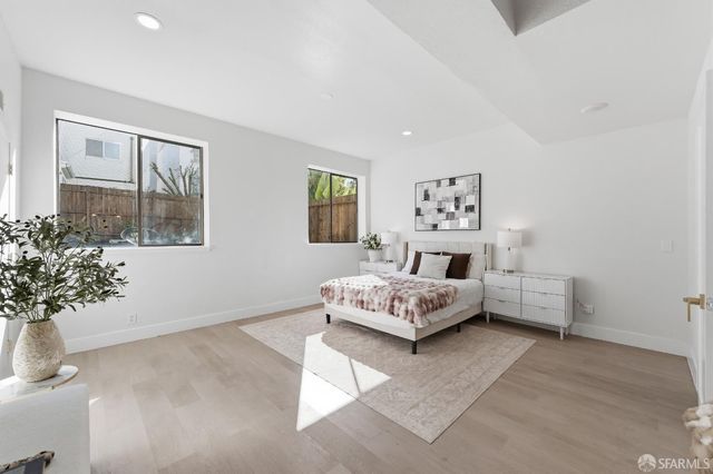 422 45th Avenue 422, San Francisco, CA 94121