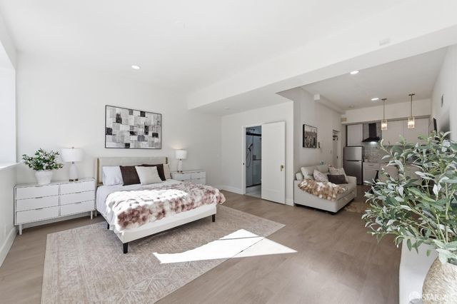 422 45th Avenue 422, San Francisco, CA 94121