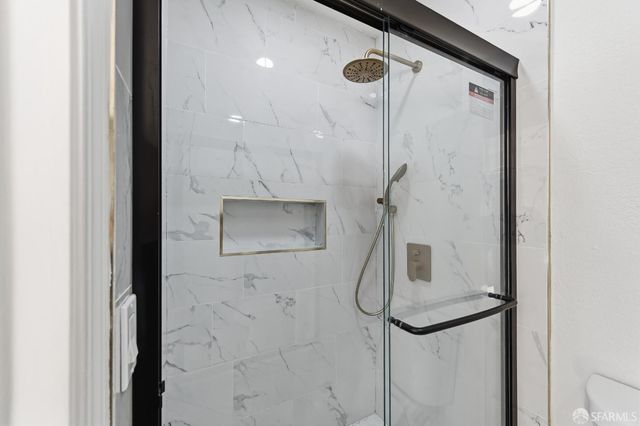 422 45th Avenue 422, San Francisco, CA 94121