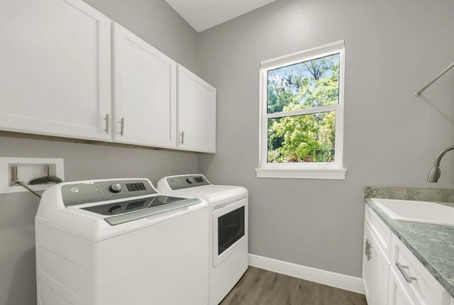 4040 GRAND AVENUE, Deland, FL 32720
