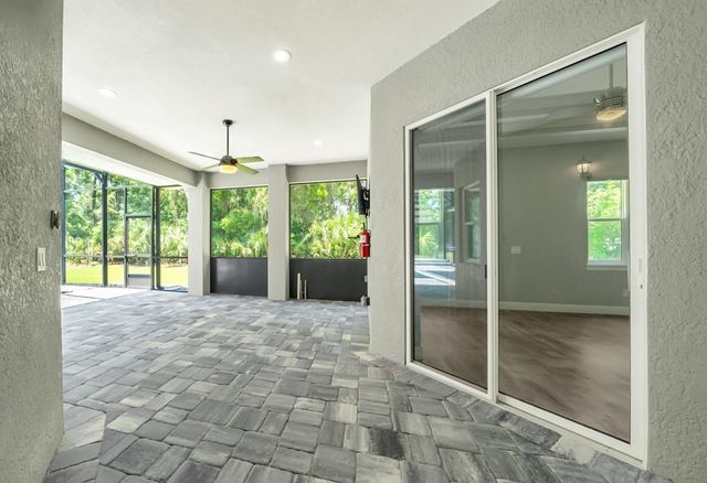 4040 GRAND AVENUE, Deland, FL 32720