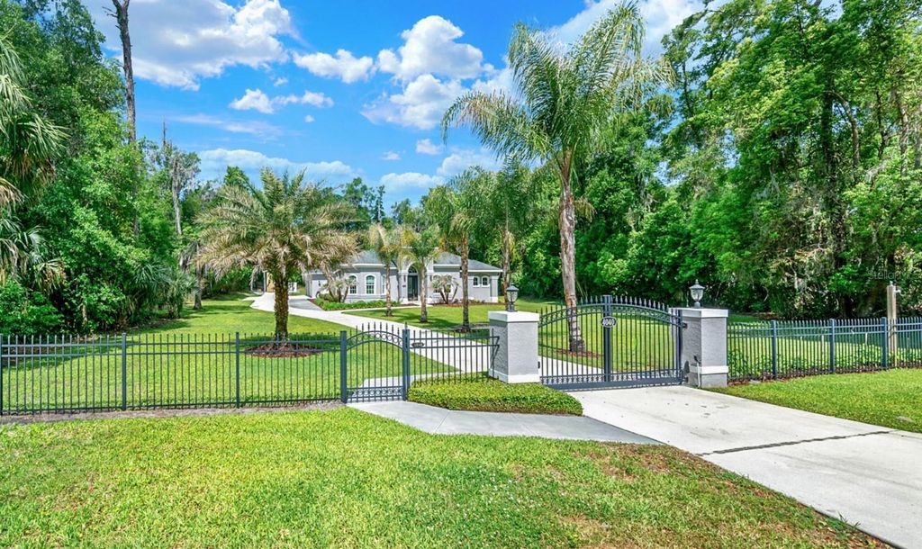 4040 GRAND AVENUE, Deland, FL 32720