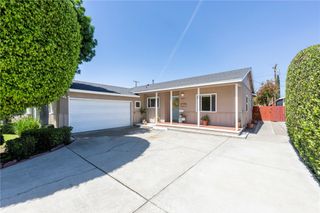 1519 Victoria, Fullerton, CA 92831