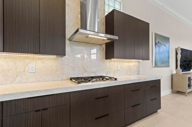 408 Vía Placita, Palm Beach Gardens, FL 33418