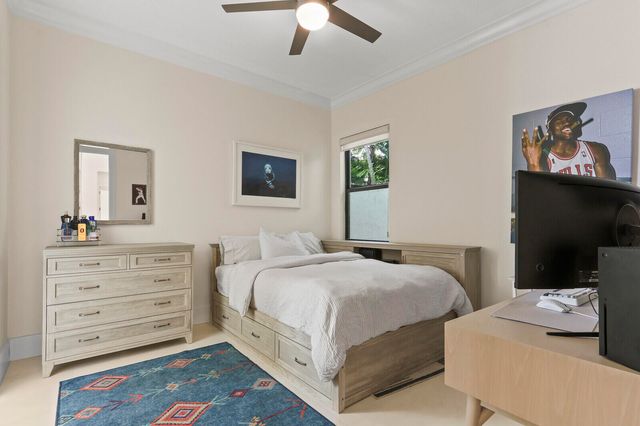 408 Vía Placita, Palm Beach Gardens, FL 33418