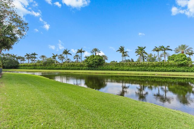 408 Vía Placita, Palm Beach Gardens, FL 33418