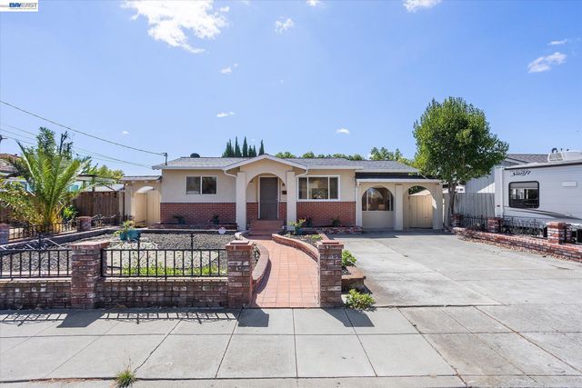 855 Olivina Avenue, Livermore, CA 94551