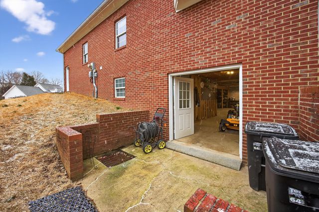 10824 Daffodil Circle, Soddy Daisy, TN 37379