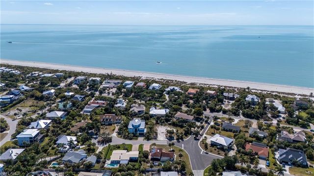 3730 Agate CT, Sanibel, FL 33957