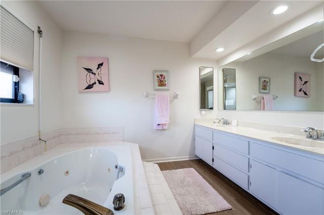 3730 Agate CT, Sanibel, FL 33957