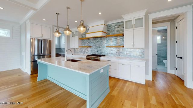 123 Seafaring Lane, Hampstead, NC 28443