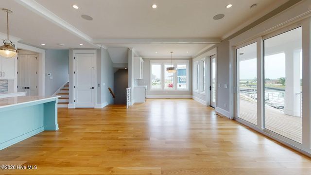 123 Seafaring Lane, Hampstead, NC 28443