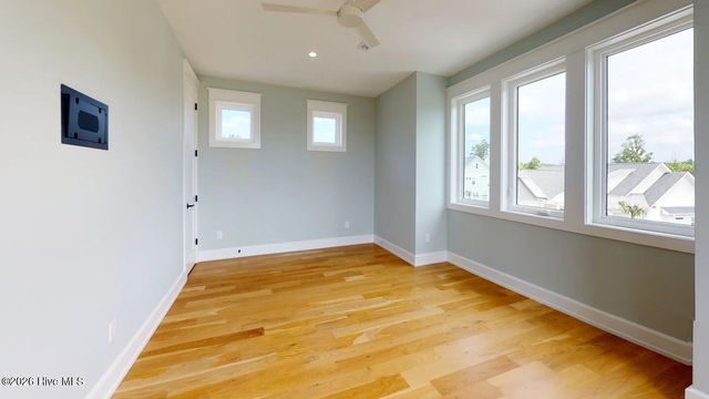 123 Seafaring Lane, Hampstead, NC 28443