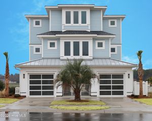 123 Seafaring Lane, Hampstead, NC 28443