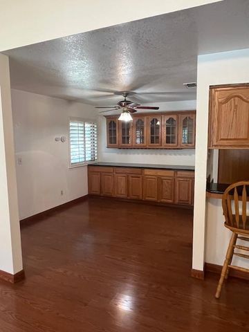 2208 S Garden Avenue, Fresno, CA 93725