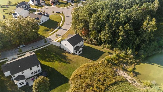 65 N Larwick Circle, Valparaiso, IN 46385