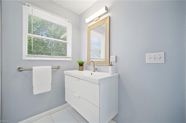 1708 Rally DR, Virginia Beach, VA 23454