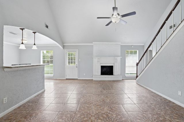 3513 E Bayou Drive, La Porte, TX 77571