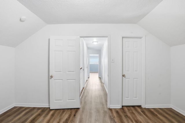 3513 E Bayou Drive, La Porte, TX 77571