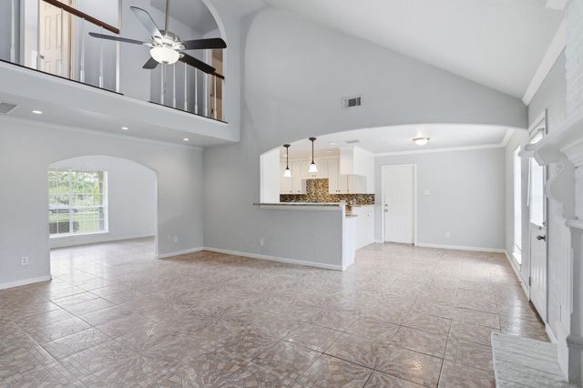 3513 E Bayou Drive, La Porte, TX 77571