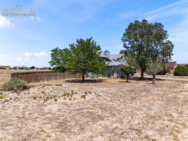 967 W Yerba Buena Drive, Pueblo, CO 81007